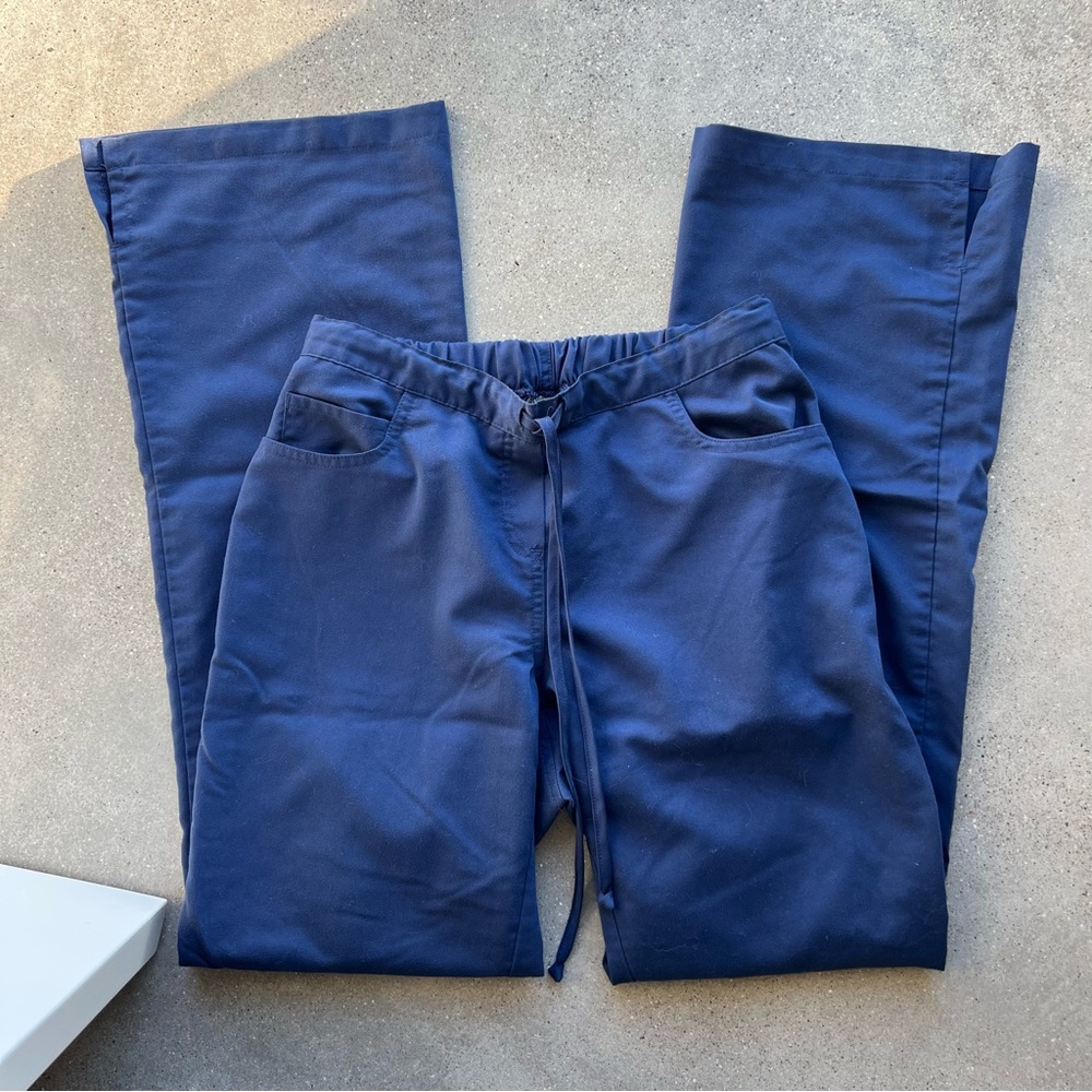 Grey’s Anatomy Boot Cut Scrub Pants Navy Small Tall